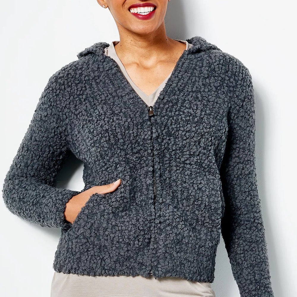 Barefoot dreams Boulce thick zip hoodie super soft! Xs grey